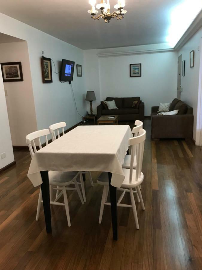 Cabildo Y Juramento Con Parrilla Apartman Buenos Aires Kültér fotó