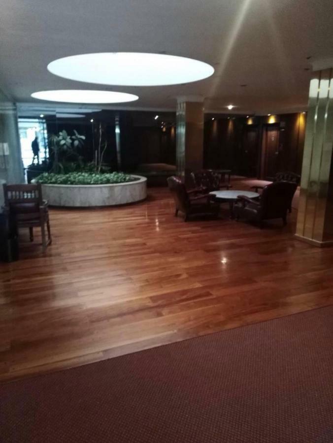 Cabildo Y Juramento Con Parrilla Apartman Buenos Aires Kültér fotó
