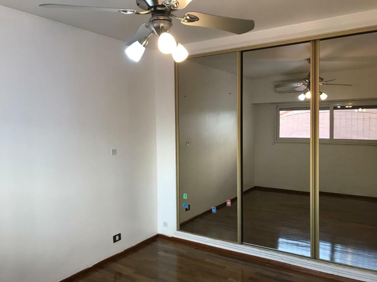Cabildo Y Juramento Con Parrilla Apartman Buenos Aires Kültér fotó