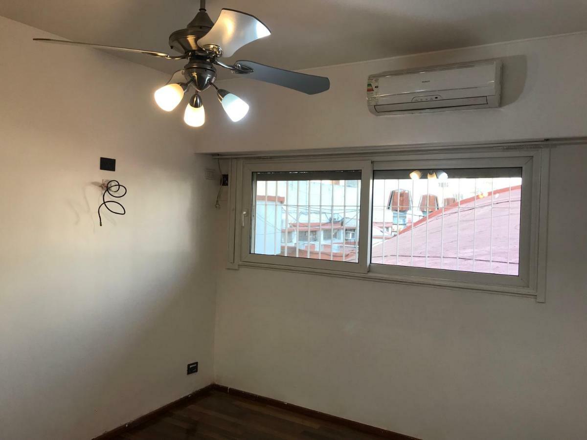 Cabildo Y Juramento Con Parrilla Apartman Buenos Aires Kültér fotó