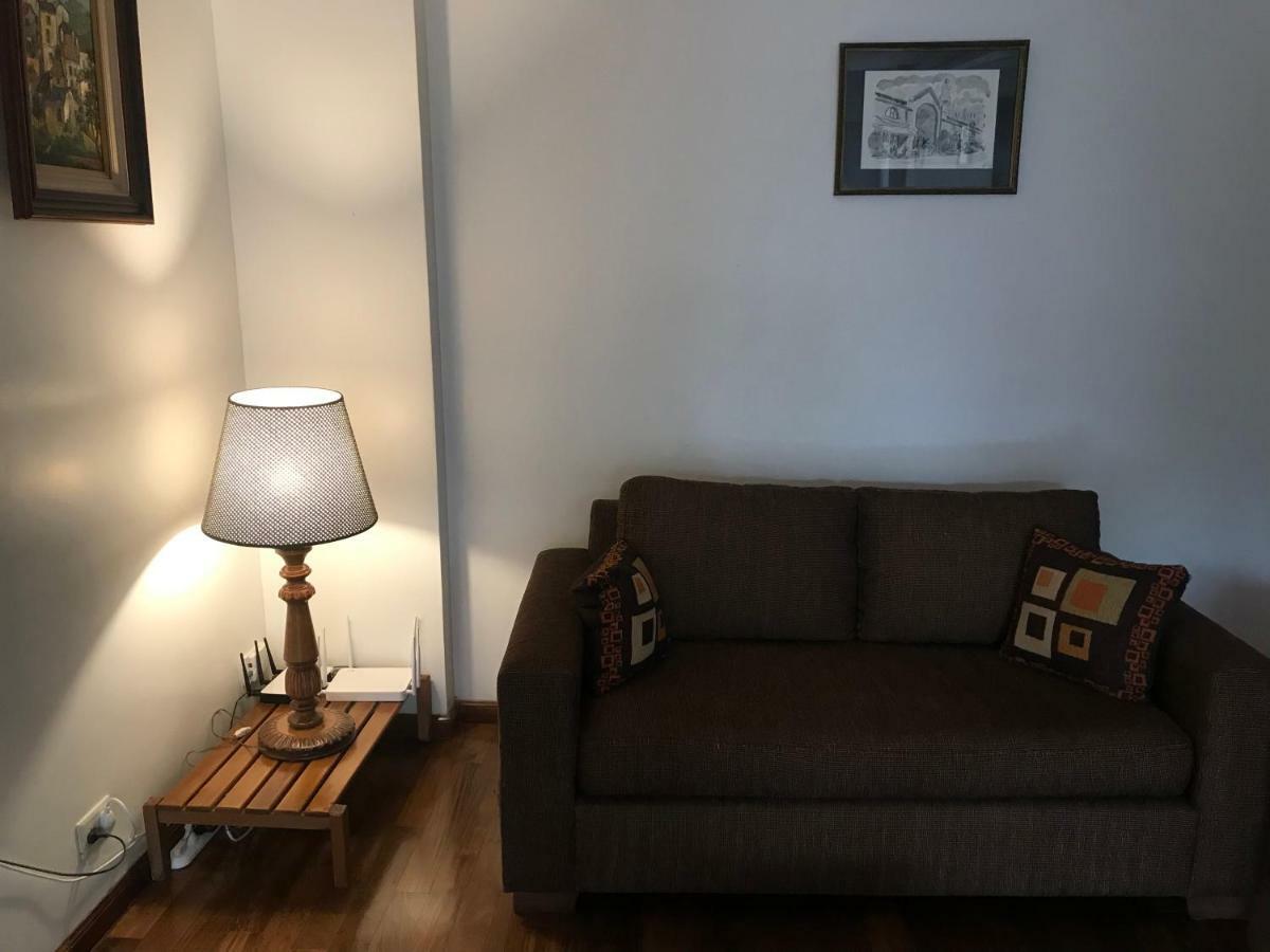 Cabildo Y Juramento Con Parrilla Apartman Buenos Aires Kültér fotó