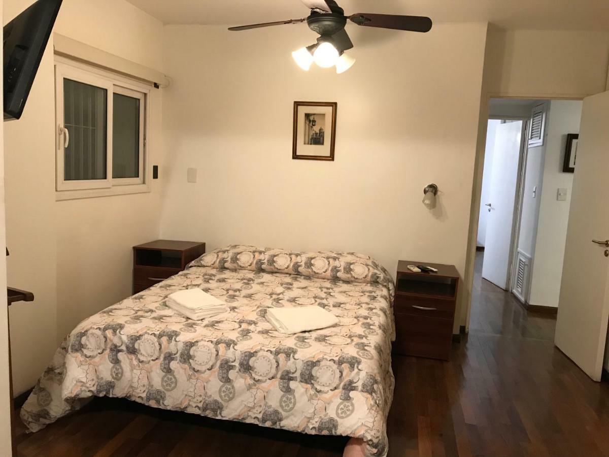 Cabildo Y Juramento Con Parrilla Apartman Buenos Aires Kültér fotó